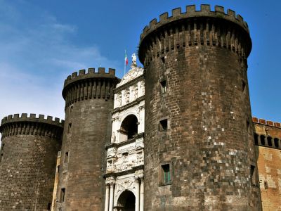 Neapel, Castel Nuovo / Castel dell’Ovo / Kartause – Foto 5 von 17